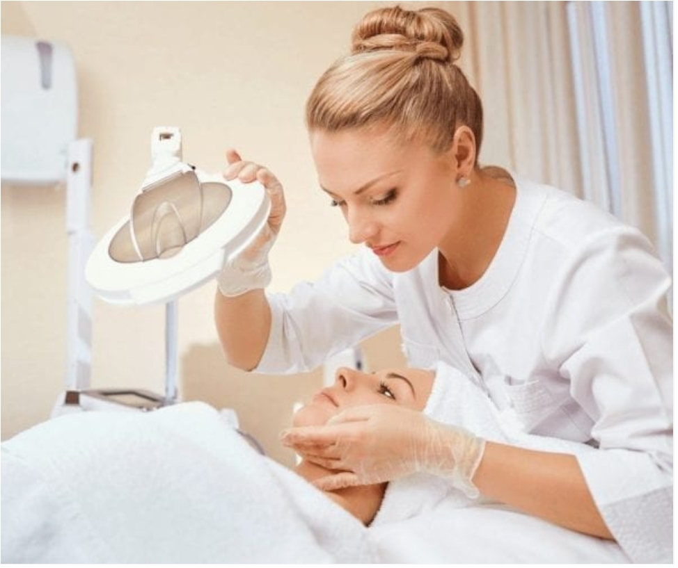 Certificat en Esthétique et Cosmétologie – Vio Malherbe – Lausanne Certificat en Esthétique et Cosmétologie - Vio Malherbe - Lausanne
